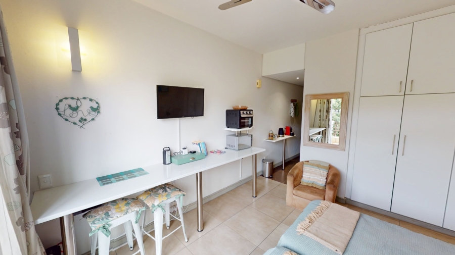 1 Bedroom Property for Sale in Herolds Bay Western Cape